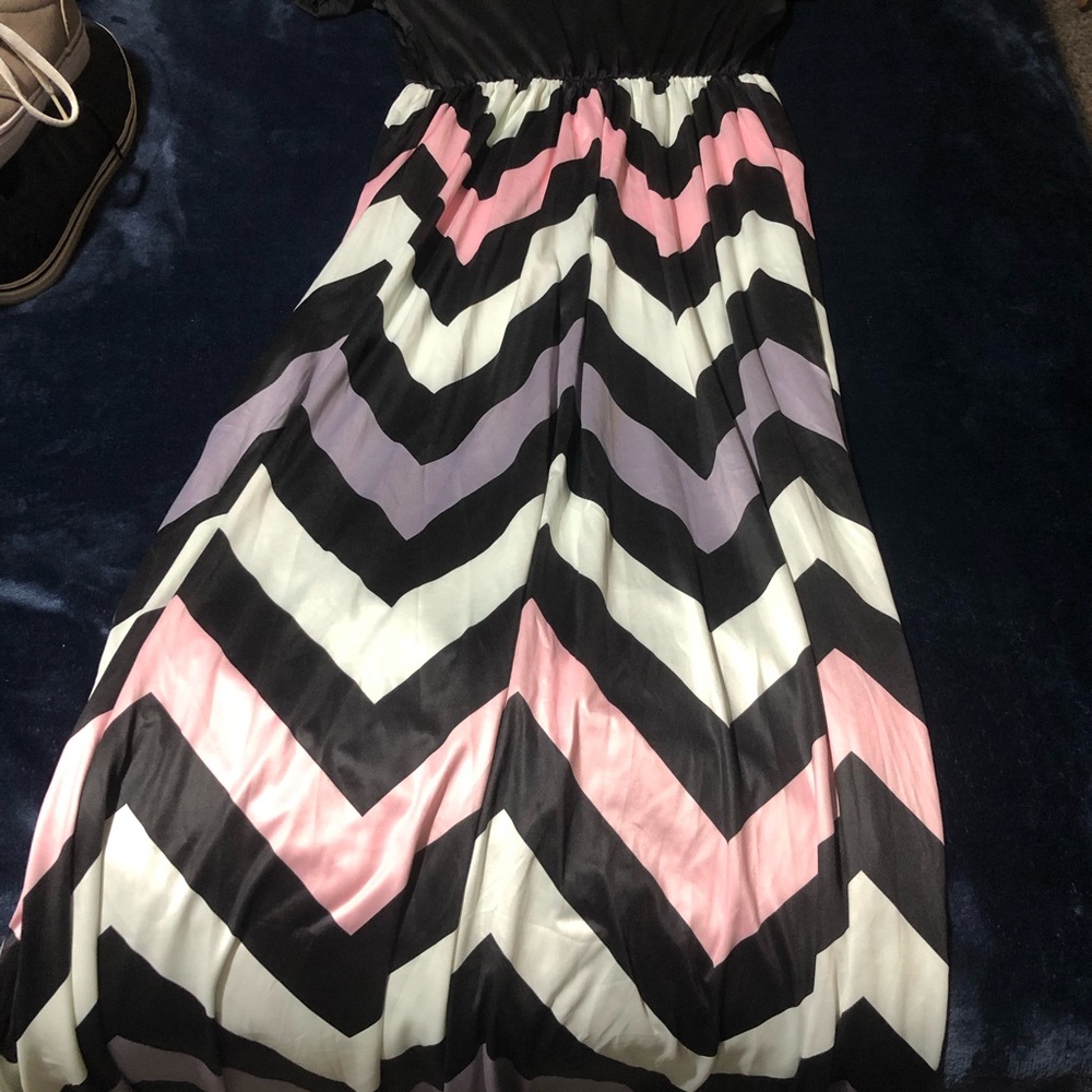 Geometric Chevron Empire Waist Summer Maxi Dress - Pink/Black/White